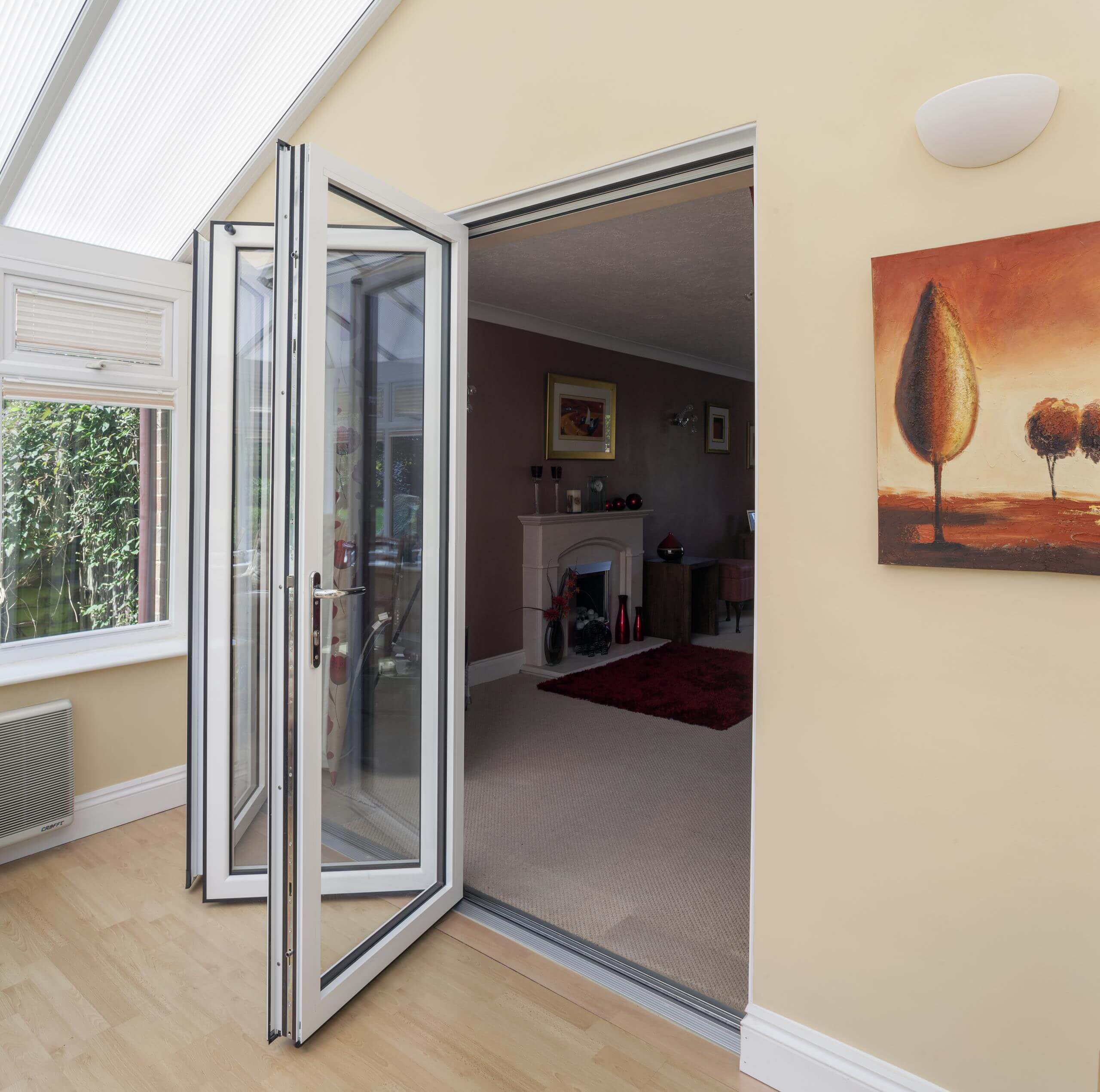 Smart Visofold 1000 aluminium bi fold door