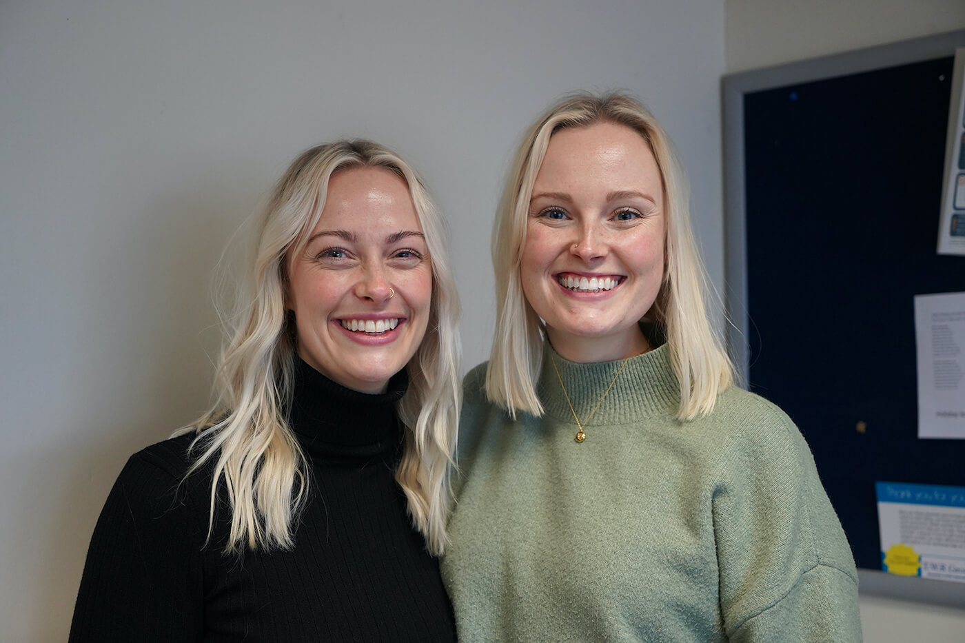 Helen & Laura Richardson sisters from TWR